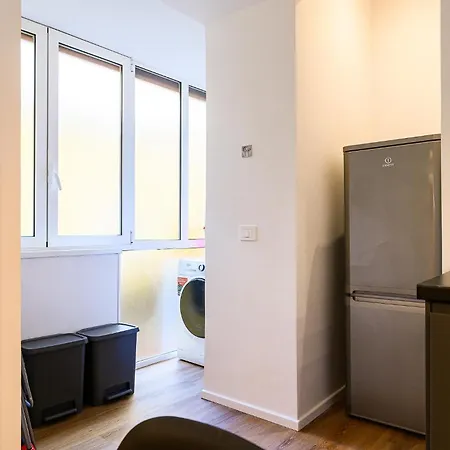 Near Vatican By Ndp Rent דירה *