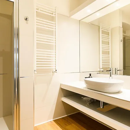 דירה Near Vatican By Ndp Rent *